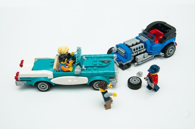 car accident in lego figures