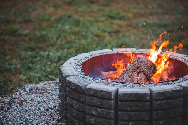 brown-fire-pit-on-gray-ground